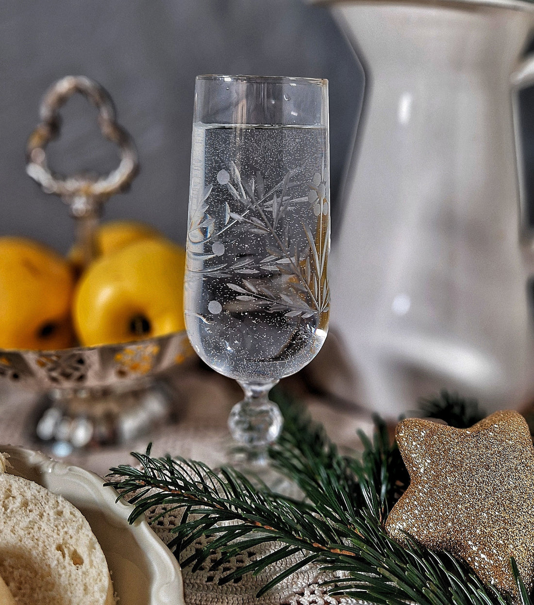 How to Host a Modern Non-Alcoholic Aperitivo Hour This Festive Season?